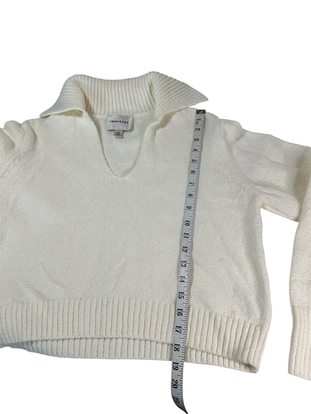INDUSTRY Cream Knit Collared V-Neck Pullover Sweater Size Large - Picture 7 of 11